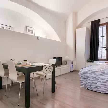 Nel Cuore Del Centro Storico. Appartement *